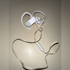 Beats wireless headphones